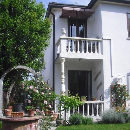 Ca' Delle Arti Bed & Breakfast Ориаго Ди Мира Екстериор снимка
